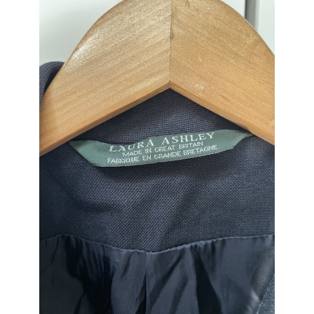 Vintage Laura Ashley Navy Blazer Coat Jacket 4 Button US 8 UK 12 100% Wool - Picture 7 of 9